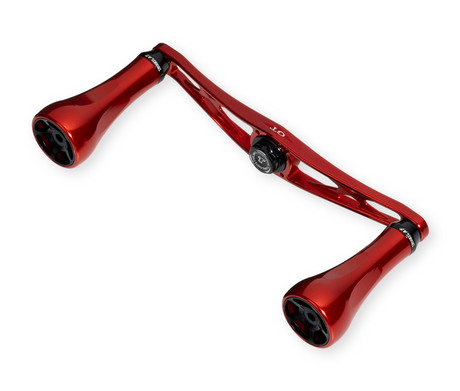 Der Taken GT106 Handle - Power Handle aus Duraluminium in Rot mit zwei A7 Knobs und mittiger Befestigungsöffnung von Taken, passend für Shimano & Daiwa, ist auf weißem Hintergrund abgebildet.