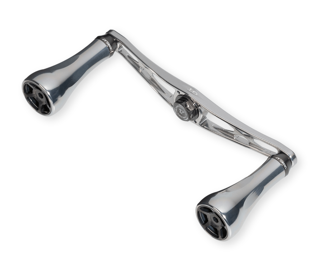 Der Taken GT106 Griff von Taken ist ein moderner, ergonomischer Powergriff aus Titanium, hergestellt aus Duraluminium mit A7 Knöpfen für Shimano & Daiwa, mit einem offenen, leichten Zentrum und großen Aluminiumknöpfen für besseren Halt und Kontrolle.