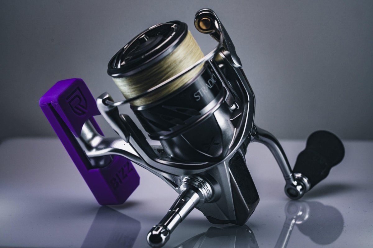 RL - Angelrollentuning - Bizz Rollenhalter Stationärrolle - Lila -