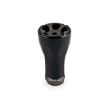 Der Taken A2 Knob 36mm ist ein schwarzer, zylindrischer Tuning Aluminium Knauf von Taken mit dezenten Rillen - ideal für Shimano & Daiwa Angelrollen und perfekt als stilvolles Upgrade.