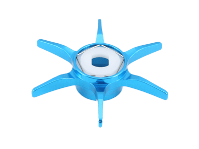 Die Avail Hexagonal Sternbremse für Shimano von Avail, in Hell Blau, verfügt über sechs flache, gleichmäßig verteilte Arme, die sich von einem kreisförmigen Zentrum aus erstrecken, das einem Sternwiderstand ähnelt und auf einem weißen Hintergrund dargestellt ist.