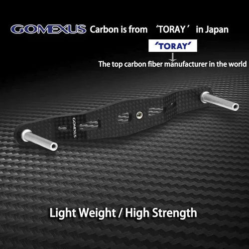 Ein Gomexus Carbon 105 mm Griff mit 27 mm Kork Knobs ist auf einem strukturierten Hintergrund abgebildet. Der Text hebt sein geringes Gewicht, seine Stärke und die hochwertige TORAY-Carbonfaser des renommierten japanischen Herstellers hervor.