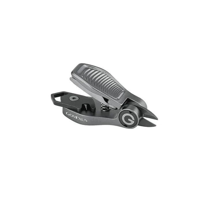 Eine Nahaufnahme des rauchfarbenen Gomexus SharkBite Schnurknipser Combo mit strukturiertem Griff und 
