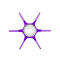 Ein klares sechseckiges Objekt mit sechs violetten Armen strahlt nach außen wie ein stilisierter Stern - ähnlich dem präzisen Design der Gomexus Sternbremse 60 mm von Gomexus für Shimano - von oben auf weißem Hintergrund betrachtet.