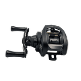 Eine schwarze Loongze Airlite - A100 Air DBC Baitcasting-Rolle mit zwei Griffen, Spule und Einstellknöpfen mit elektromagnetischer Bremssteuerung, dargestellt vor einem weißen Hintergrund.