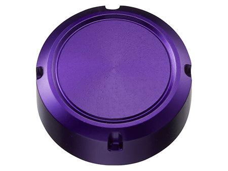 Das RL-TNG | SLP Works 24 Steez SV TW Color Kit | Lila von RL-Angelrollentuning ist ein rundes, metallisch-lila Objekt mit einer Sternbremse im Steez SV TW-Stil und drei gleichmäßig verteilten Rillen entlang der Kante, die auf einem schlichten weißen Hintergrund dargestellt sind.