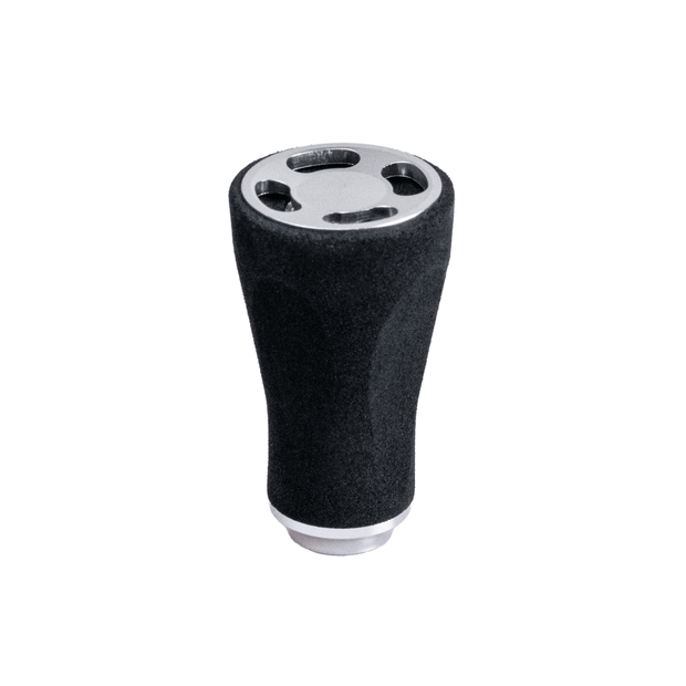 Der RL-TNG JGR 19 EVA-Knopf von RL-TNG ist ein silberner Kurbelknauf mit zylindrischem Design, strukturierten Seiten und einer metallischen Oberseite mit vier kreisförmigen Ausschnitten vor einem weißen Hintergrund.