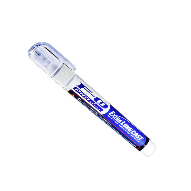 Ein weiß-blauer Marker mit einer durchsichtigen Kunststoffkappe ist auf einem schlichten weißen Hintergrund abgebildet. Auf dem Etikett steht „ZPI F-Zero Extra Long Cast Öl“, entwickelt für maximale Distanz mithilfe fortschrittlicher Nanotechnologie.