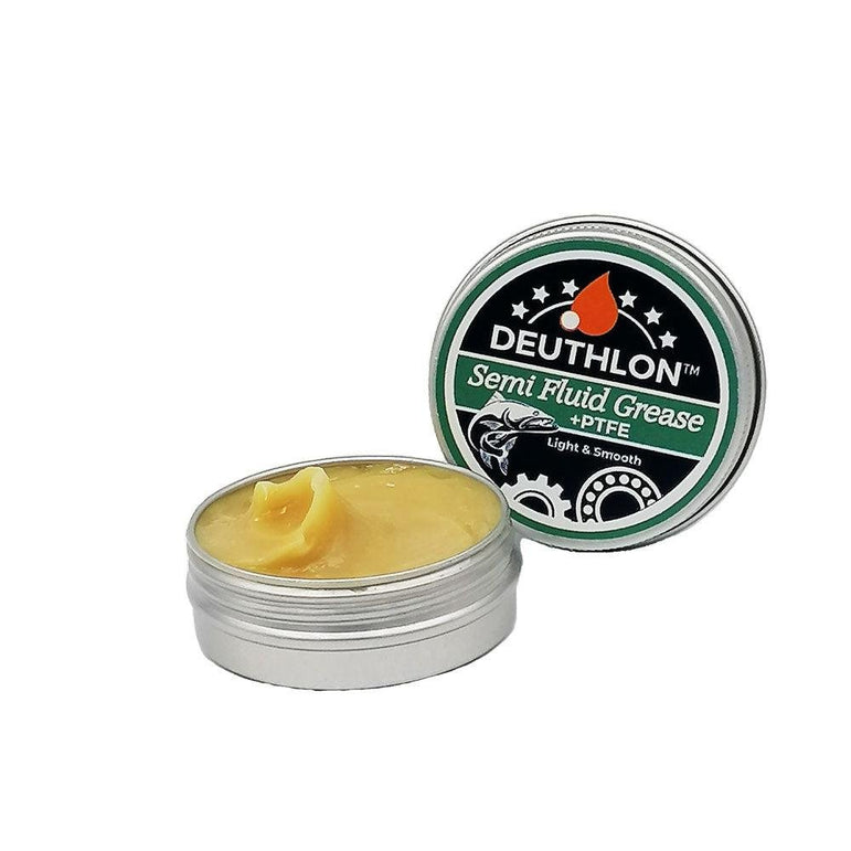 Eine kleine offene 30-ml-Metalldose von Deuthlon Semi Fluid Grease mit geringer Reibung, gelb. Auf dem Etikett steht 